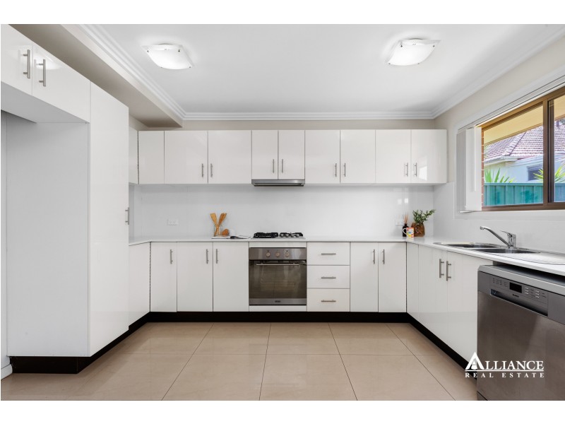 3/20 Monie Avenue, East Hills NSW 2213