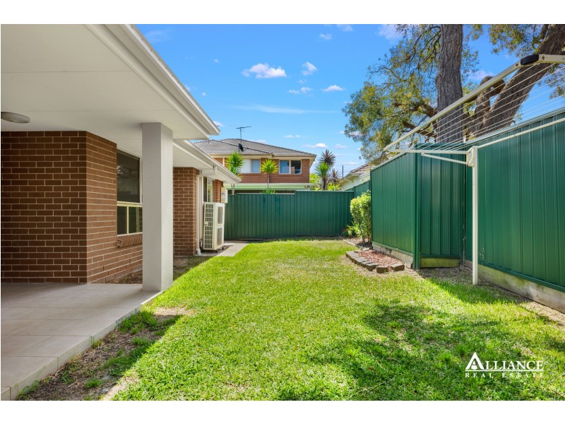 3/20 Monie Avenue, East Hills NSW 2213