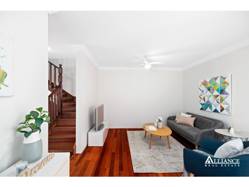 71 Kennedy Street, Picnic Point NSW 2213