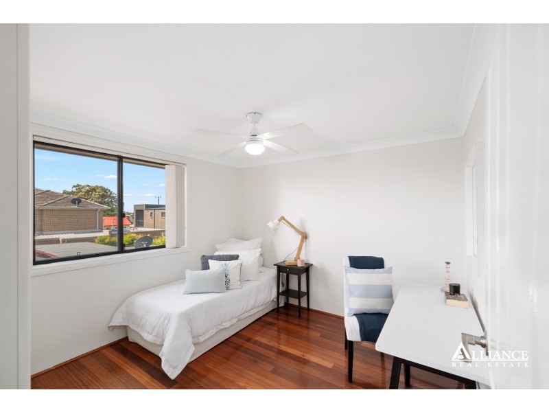 71 Kennedy Street, Picnic Point NSW 2213