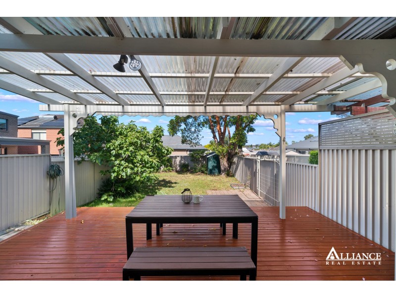 71 Kennedy Street, Picnic Point NSW 2213