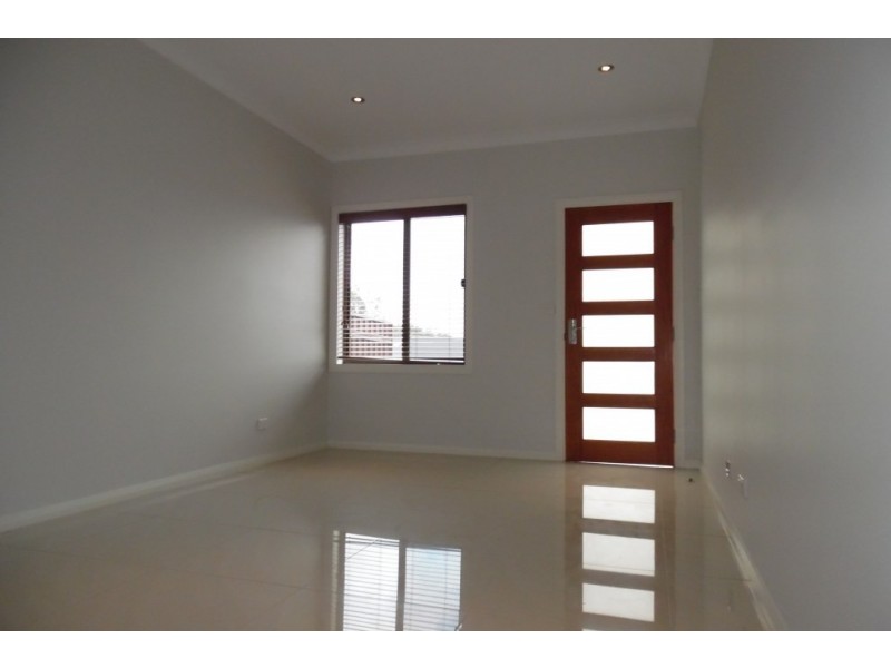 661A Henry Lawson Drive, East Hills NSW 2213