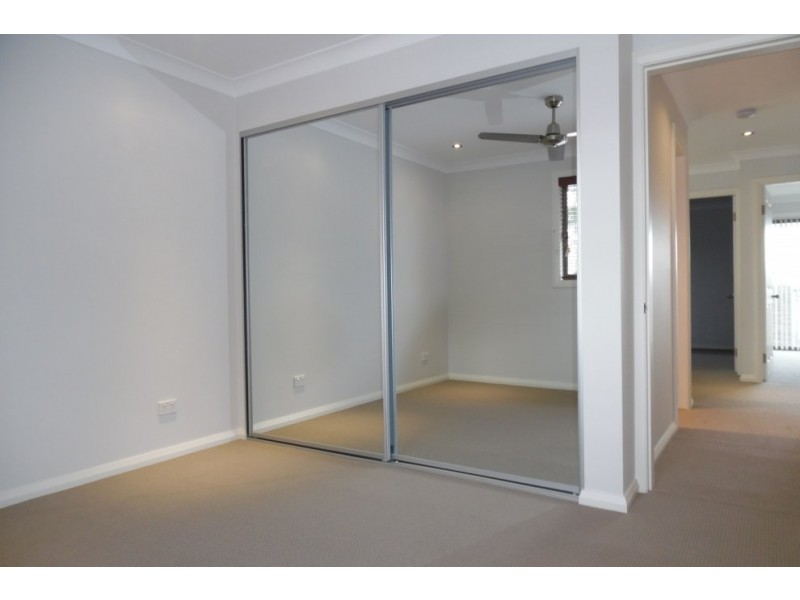 661A Henry Lawson Drive, East Hills NSW 2213