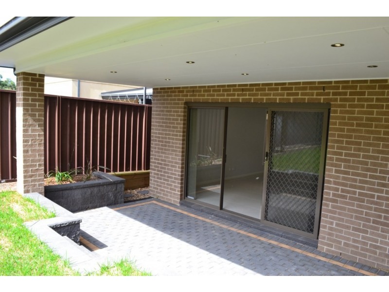 661A Henry Lawson Drive, East Hills NSW 2213