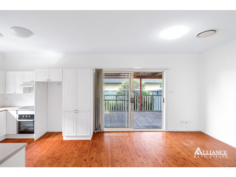 17 Worsley Street, East Hills NSW 2213