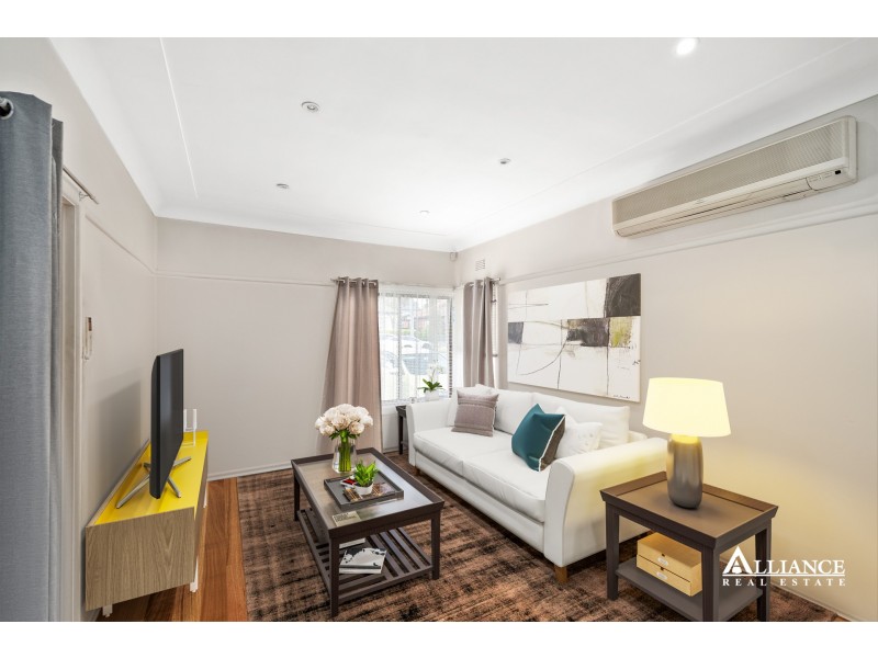 21 Bransgrove Road, Revesby NSW 2212