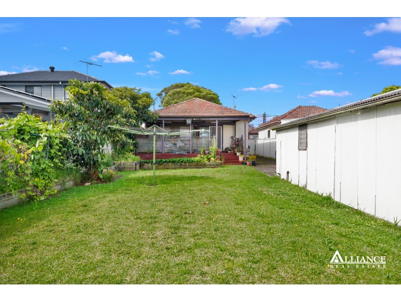 21 Bransgrove Road, Revesby NSW 2212
