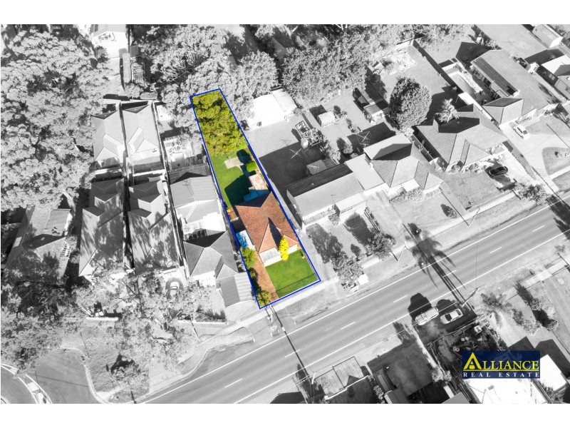 599 Henry Lawson Drive, East Hills NSW 2213