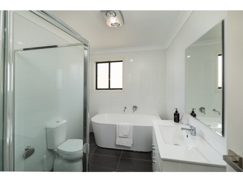 209a Davies Road, Padstow NSW 2211