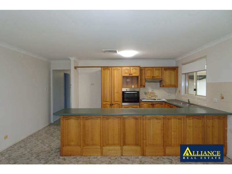 21 Ellesmere Street, Panania NSW 2213