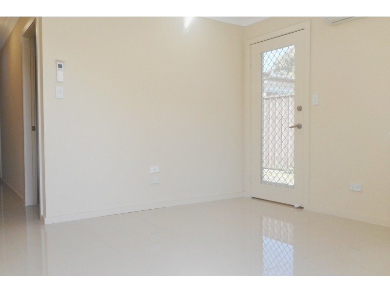 10A Ganmain Crescent, Milperra NSW 2214