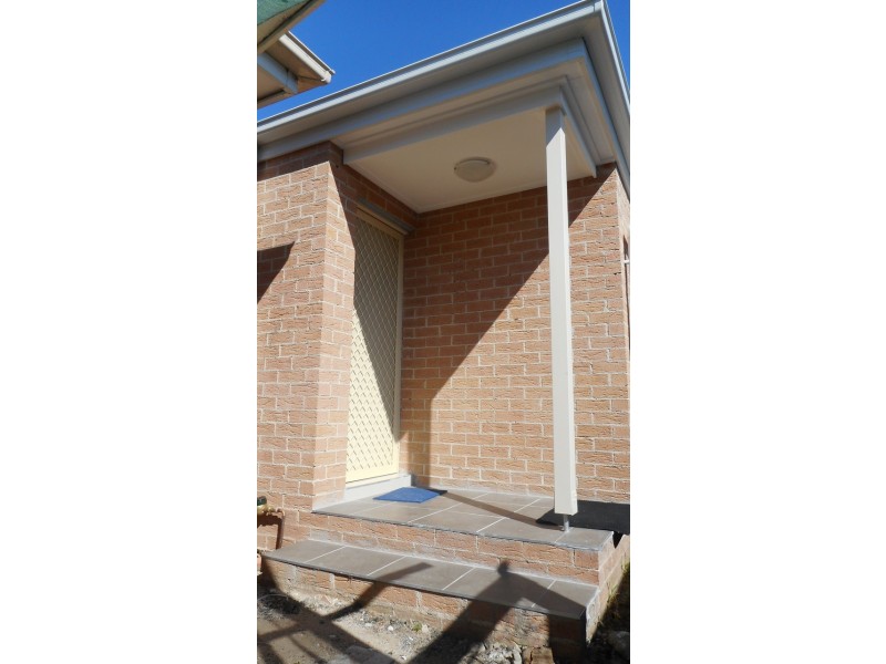 10A Ganmain Crescent, Milperra NSW 2214