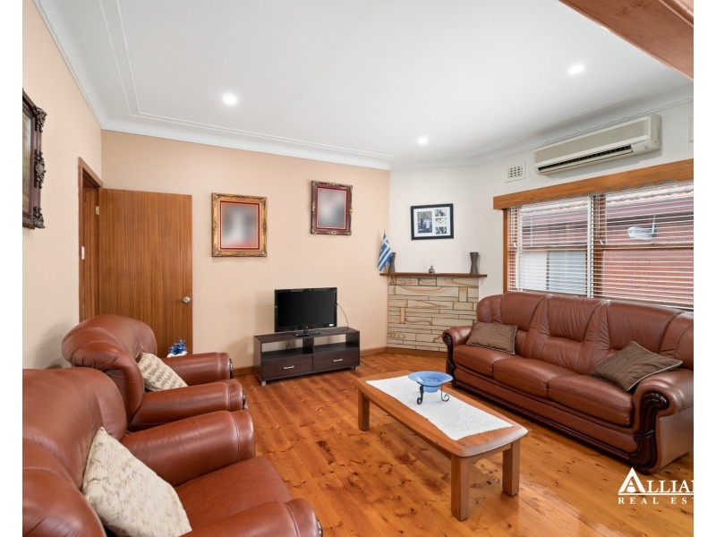 3 Eastern Avenue, Revesby NSW 2212