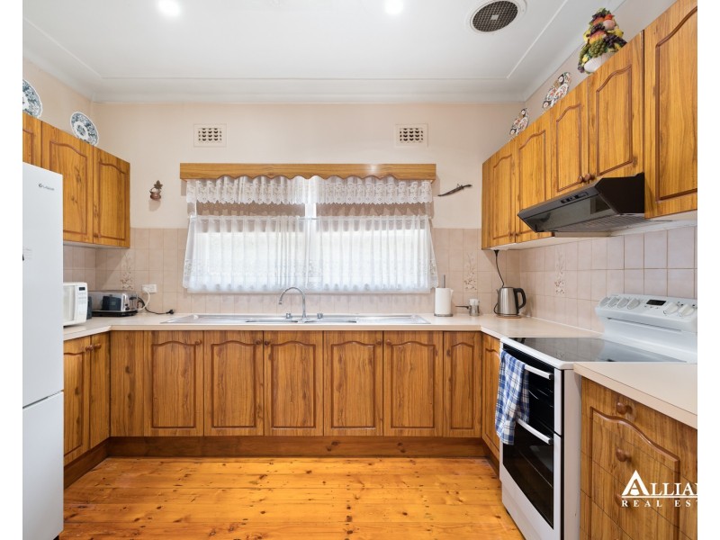 3 Eastern Avenue, Revesby NSW 2212