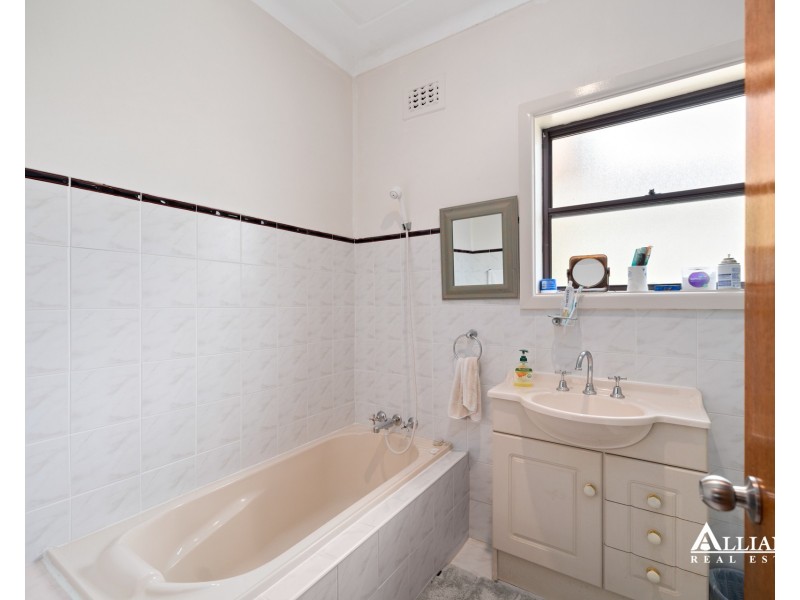 3 Eastern Avenue, Revesby NSW 2212