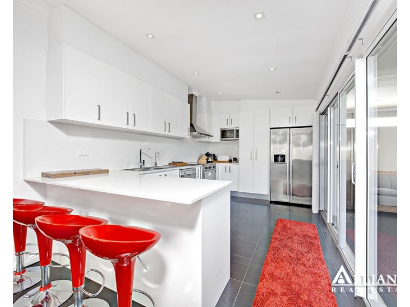 11 Greenway Parade, Revesby NSW 2212