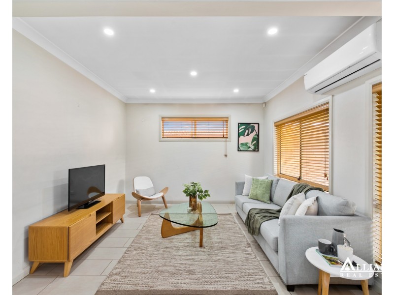 3 Windermere Crescent, Panania NSW 2213