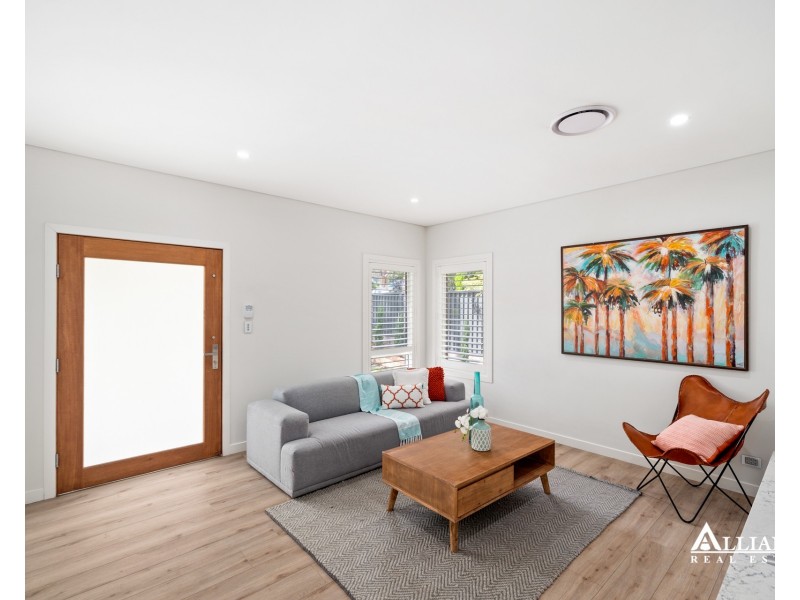 29 Doris Street, Picnic Point NSW 2213