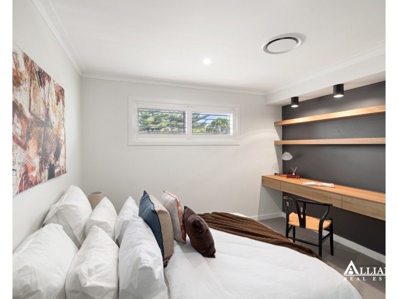 29 Doris Street, Picnic Point NSW 2213