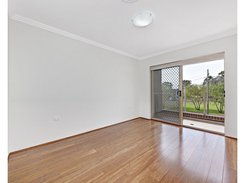 4 Fenton Street, Panania NSW 2213