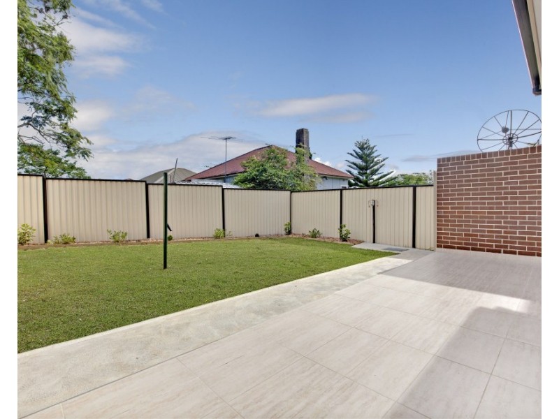 4 Fenton Street, Panania NSW 2213