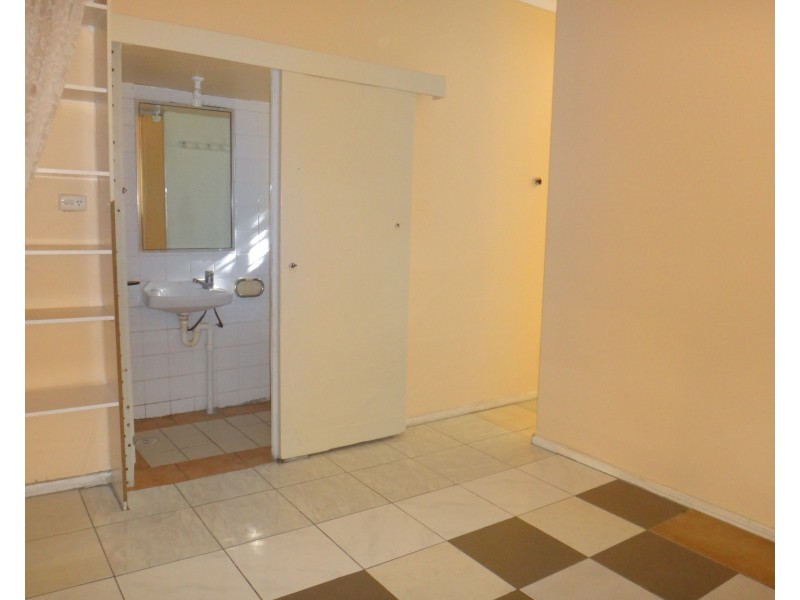 78 Anderson Avenue, Panania NSW 2213