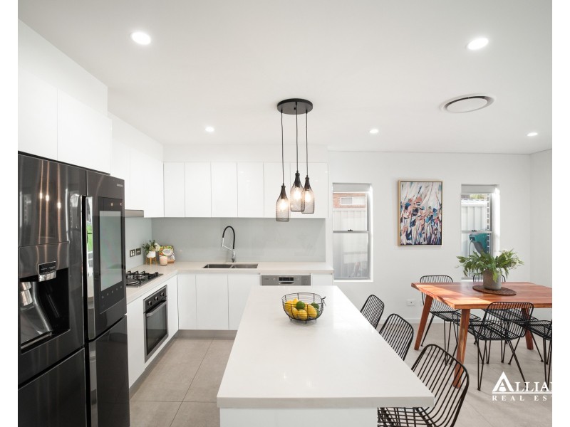 6B Forrest Road, East Hills NSW 2213