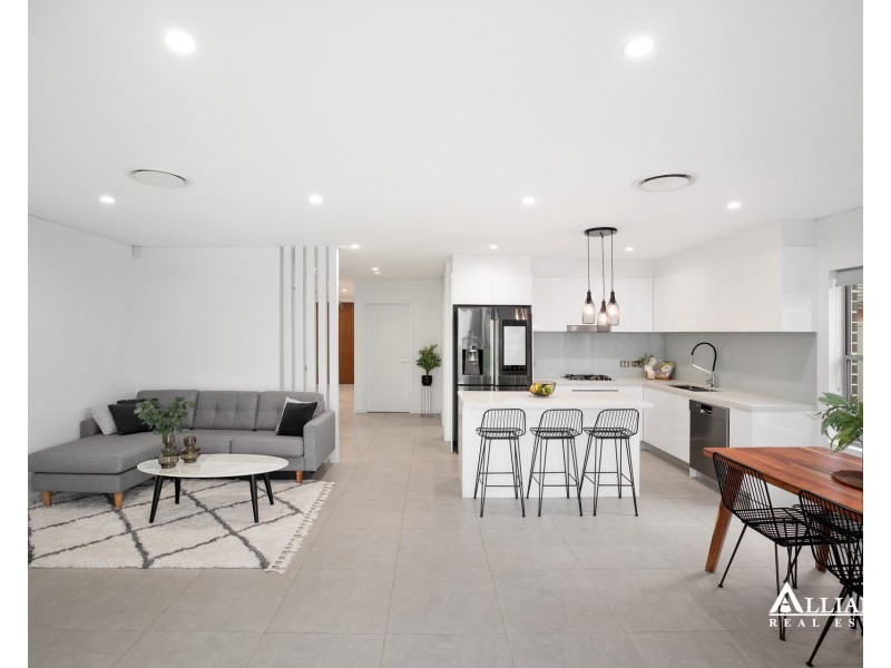 6B Forrest Road, East Hills NSW 2213