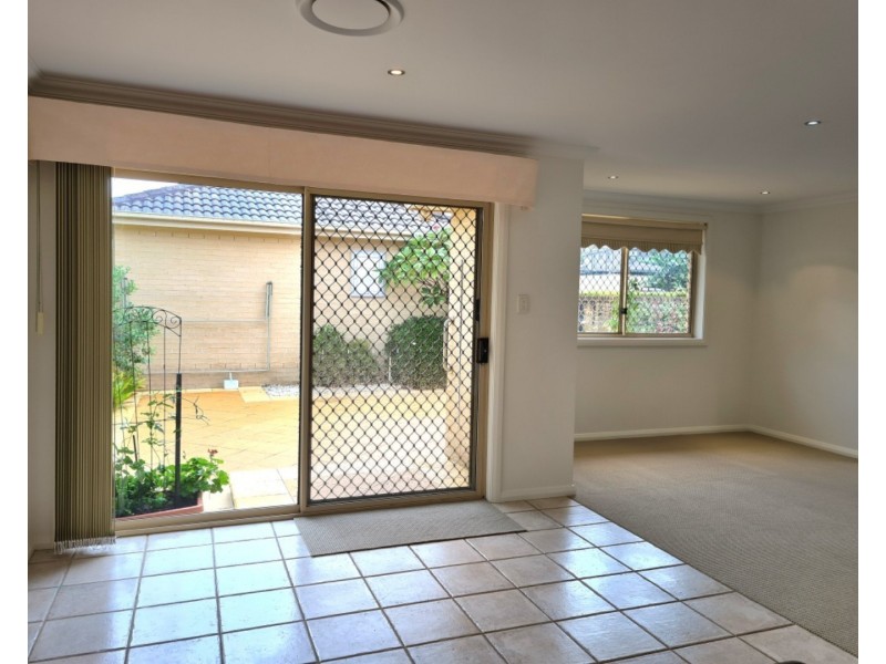 1/53 Lucas Road, East Hills NSW 2213