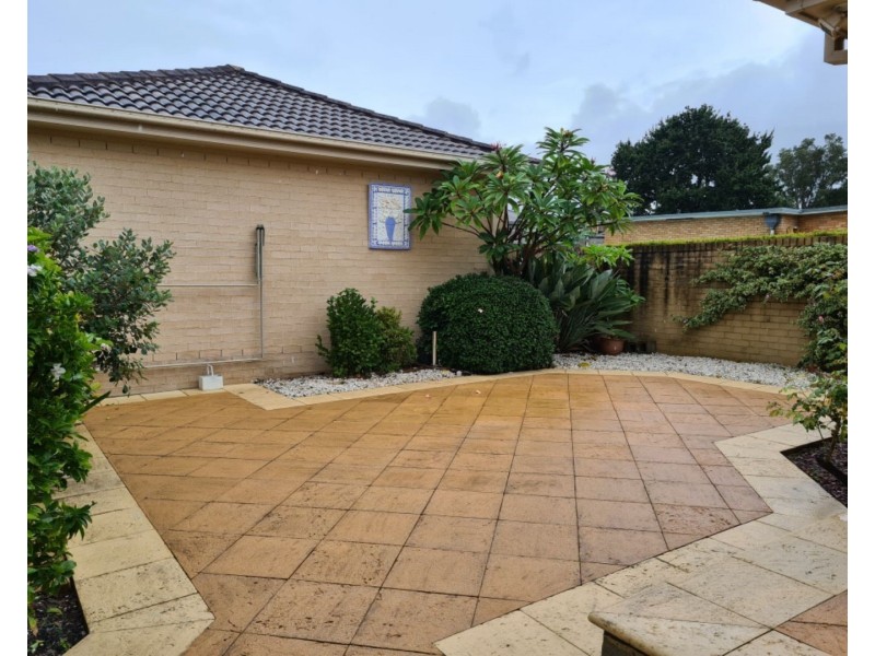 1/53 Lucas Road, East Hills NSW 2213