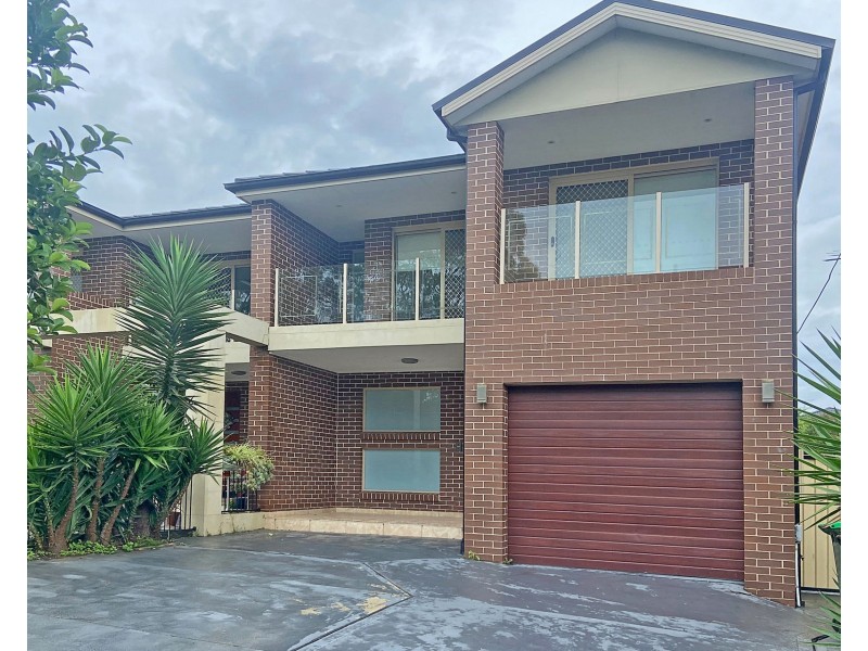 4 Fenton Street, Panania NSW 2213