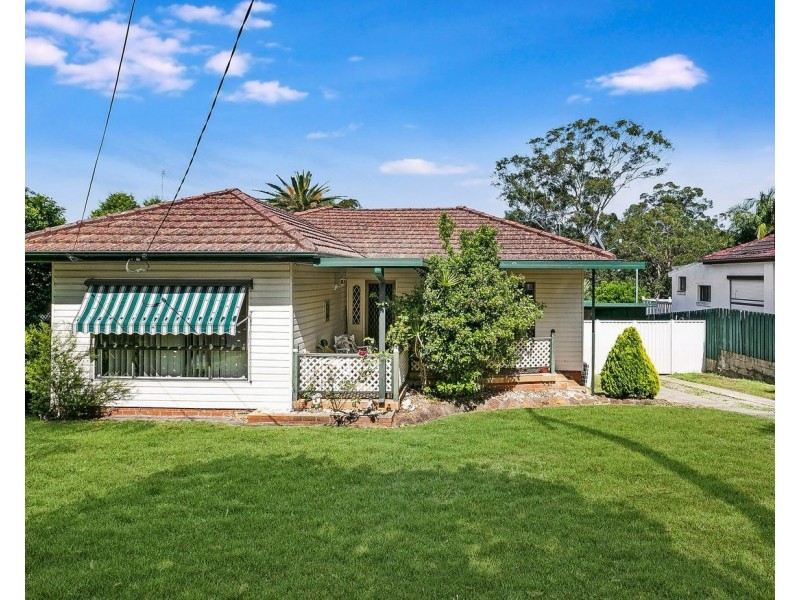 15 Sandakan Road, Revesby Heights NSW 2212