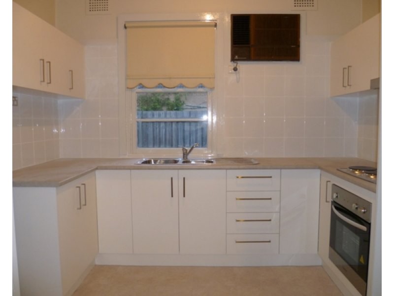 37 Picnic Point Road, Panania NSW 2213