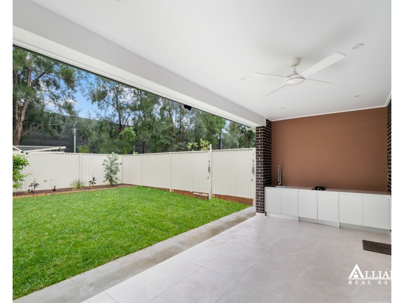 12 Mae Crescent, Panania NSW 2213