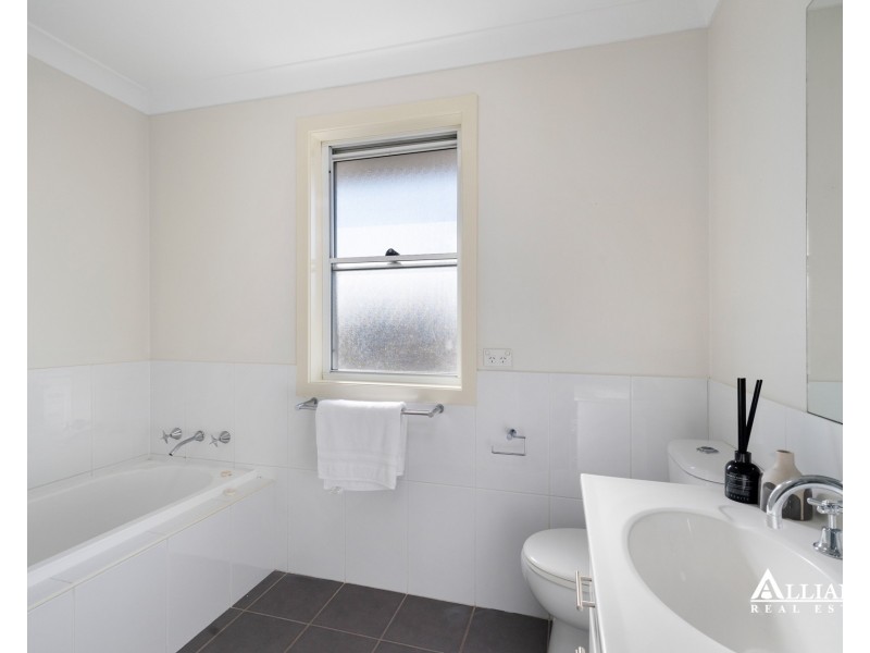 14 Benfield Parade, Panania NSW 2213