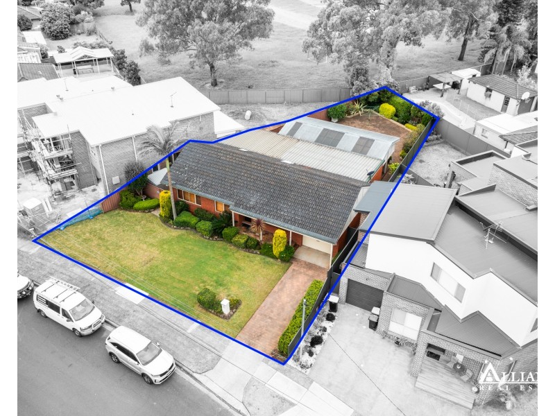 16 Nieuport Avenue, Milperra NSW 2214