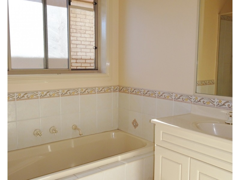 2/82-86 Sherwood Street, Revesby NSW 2212