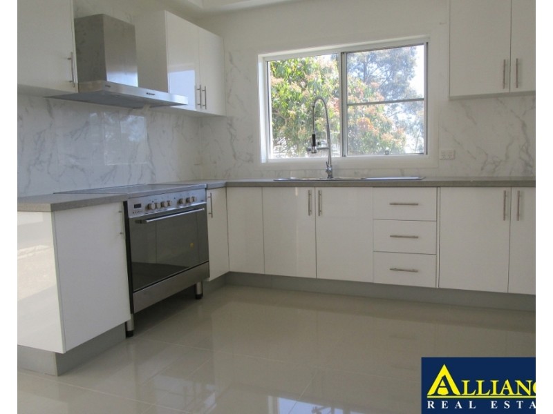 5A Palmer Close, Illawong NSW 2234