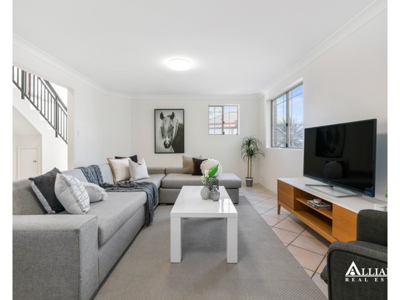 1/14 Kingston Avenue, Panania NSW 2213