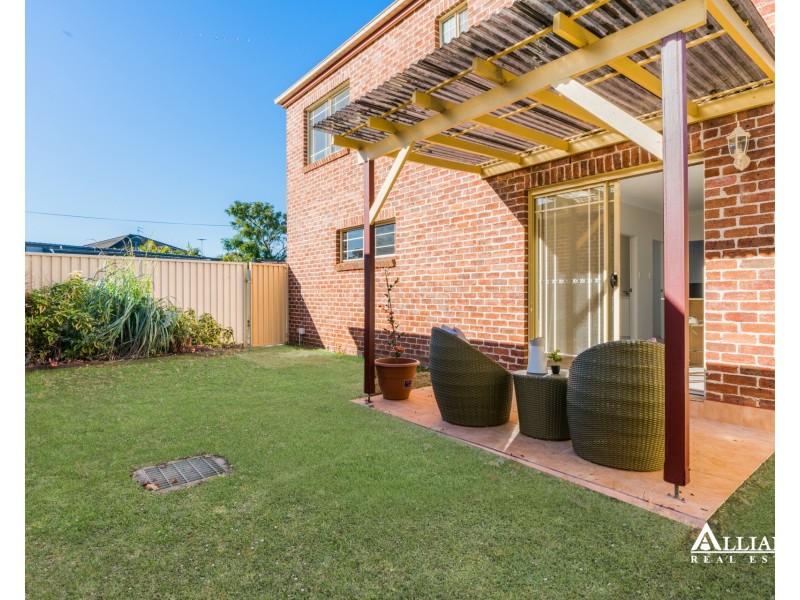 1/14 Kingston Avenue, Panania NSW 2213