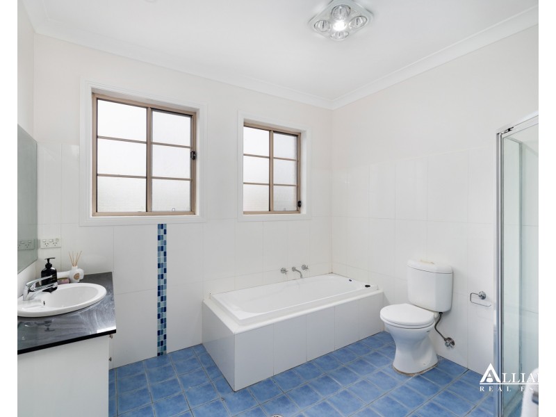 2C Roslyn Avenue, Panania NSW 2213