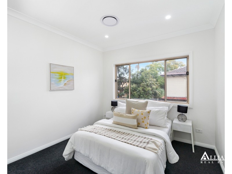 2C Roslyn Avenue, Panania NSW 2213