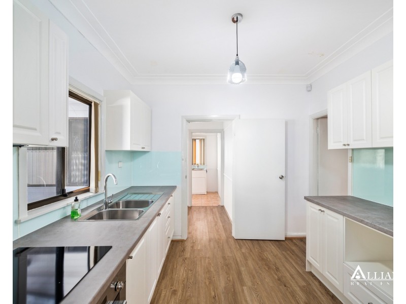 47 Glenview Avenue, Revesby NSW 2212