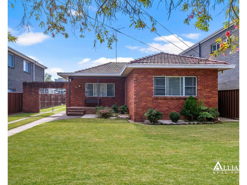 192 Bransgrove Road, Panania NSW 2213