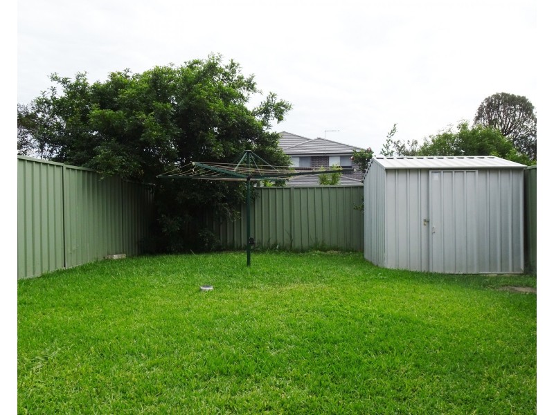 2 Kerrie Crescent, Panania NSW 2213