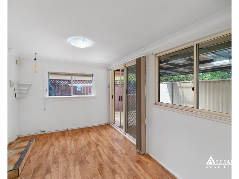 8 Sandra Avenue, Panania NSW 2213