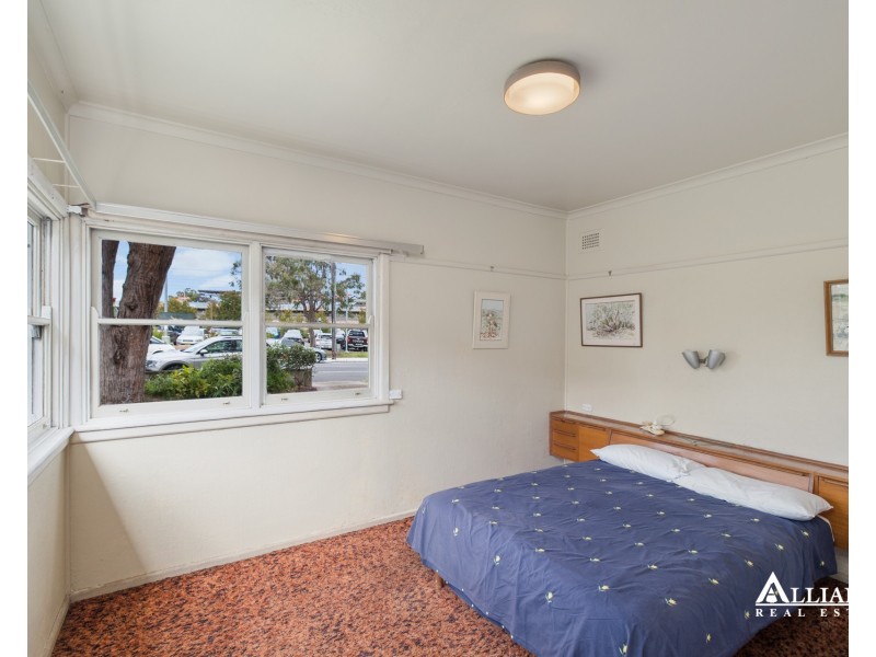 88 Park Road, East Hills NSW 2213