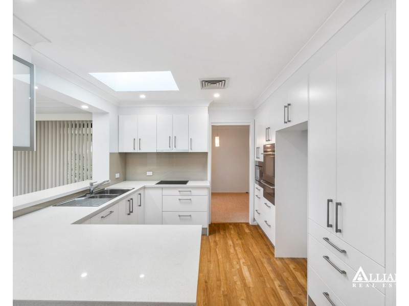 13 Doris Street, Picnic Point NSW 2213