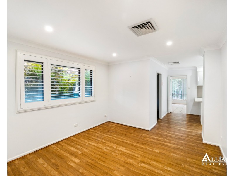 13 Doris Street, Picnic Point NSW 2213