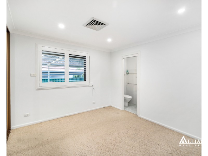 13 Doris Street, Picnic Point NSW 2213